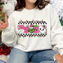 Cargar imagen en el visor de la galería, Checkered Grinchy